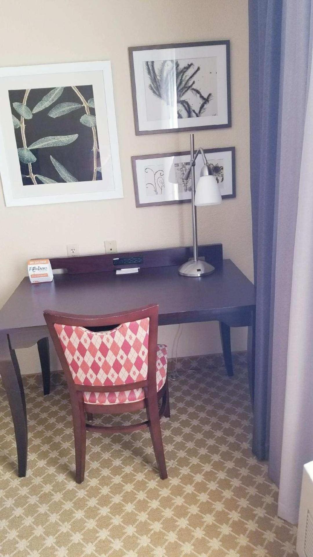 Quality Inn & Suites Alexandria Esterno foto